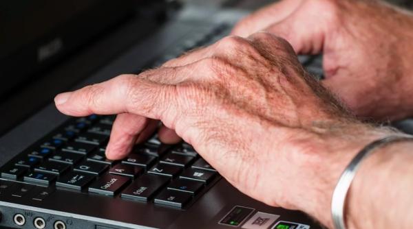 cate gospodarii din romania au acces la internet