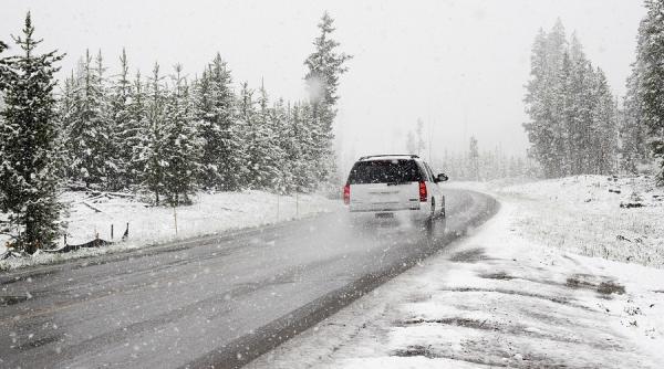 infotrafic  circulatie in conditii de iarna pe mai multe artere din tara