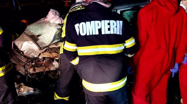un mort si doi raniti in urma unui accident grav in cluj trafic blocat pe dn 1f