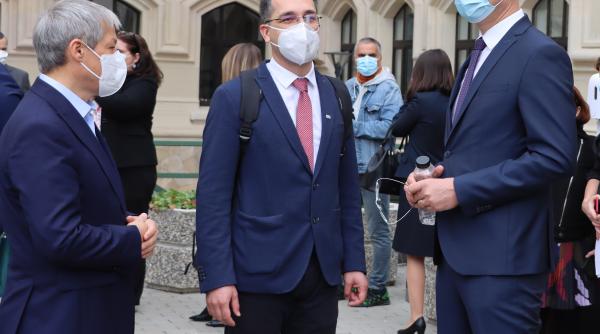 vlad voiculescu anunta ca va plati medicii de familie care vor inscrie pacientii pentru vaccinarea anti covid cat vor primi in plus pe ora cei care vaccineaza