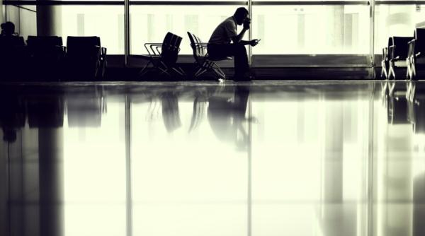 cursa blue air spre madrid amanata din nou ce se intampla cu pasagerii afectati