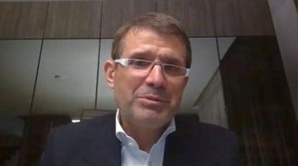 dr catalin copaescu avantaje indicatii si eventuale neajunsuri ale chirurgiei robotice academia de sanatate