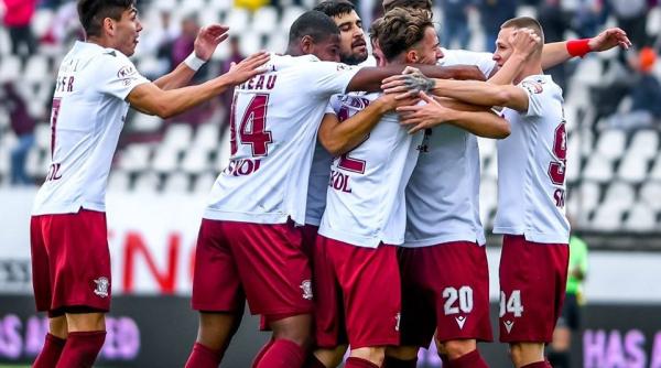 ivica zunic cel mai bun fundas din azerbaidjan transferat la rapid bucuresti