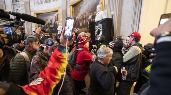 labirintul de sub capitoliu tunelele secrete prin care au fost evacuati politicienii in timpul asaltului sustinatorilor lui trump