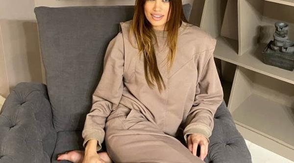 alina puscau fosta concurenta la ferma se marita cu iubitul secret nici mama nu stie cu cine e in soc