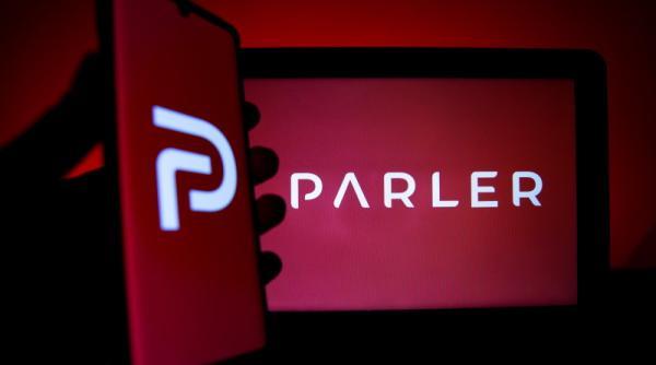 un raport arata ca utilizatorii parler s au aflat in capitoliu in ziua asaltului