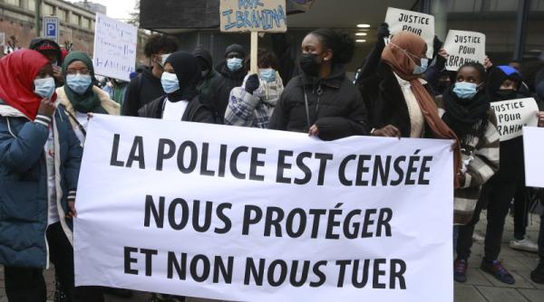 incidente la bruxelles dupa un control al politiei in urma caruia a murit un tanar de 23 de ani