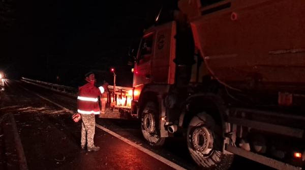 trafic in conditii de iarna pe autostrada 3  turda   gilau  se actioneaza pentru deszapezire