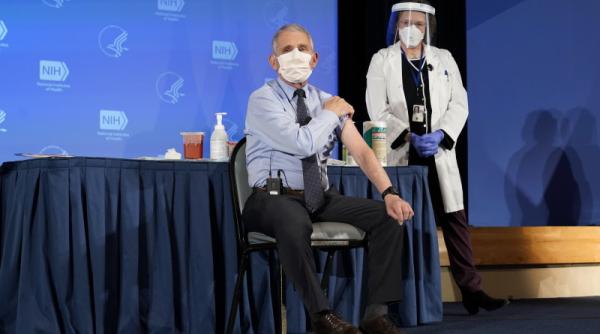 anthony fauci anunt despre eficacitatea vaccinurilor in fata noii tulpini