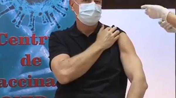 marian godina reactie comica la momentul vaccinarii lui klaus iohannis pot spune sigur
