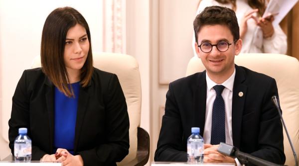 val valcu revoltat ministrul culturii nu a citit mesajul lui iulian bulai despre eminescu sa se mobilizeze sa i le memoreze si sa le recite