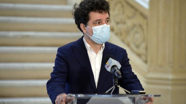 gluma buna despre lipsa caldurii din bucuresti si nicusor dan