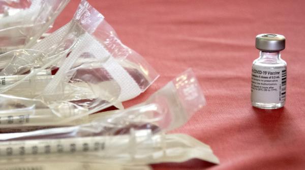 o noua transa de vaccin de la pfizer soseste in romania