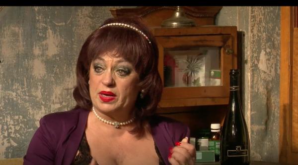 adriana trandafir poate sa vina smurd sa ma ia am avut senzatia ca se va sfarsi pamantul