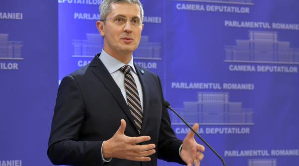 dan barna vorbeste despre concedieri la stat