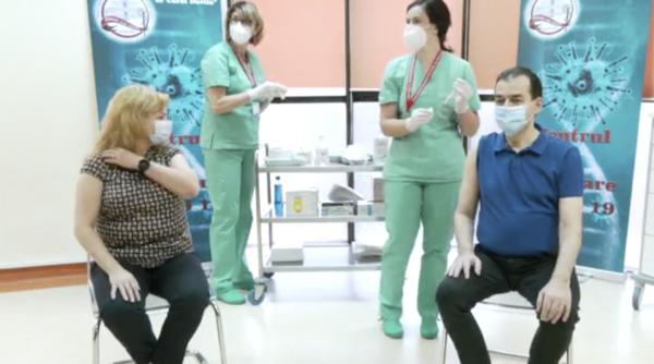 ludovic orban si anca dragu se vaccineaza acum video