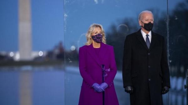biden  mesaj pentru sotia sa  in timpul ceremoniei de inaugurare