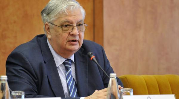 mircea cosea previziuni pentru 2021 taxe mai mari investitii putine schimbari in relatia cu bancile sfat crucial pentru romani