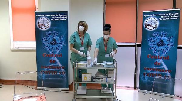 vicepremierii si ministrii guvernului la vaccin imagini din timpul vaccinarii anti covid galerie foto