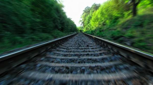 pitesti un barbat rupt in doua dupa ce a fost lovit de tren fotografii necenzurate