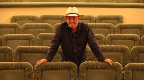 alifantis sesizeaza capcana cu redeschiderea teatrelor in bucuresti