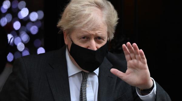 boris johnson varianta de coronavirus din marea britanie ar putea fi mai mortala