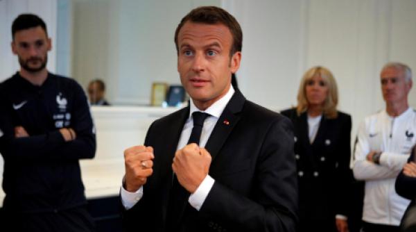 macron nou repros adresat francezilor ne am transformat intr o natiune de 66 de milioane de procurori