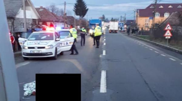 copil de 10 ani resuscitat pe sosea in urma unui accident grav elicopterul smurd intervine