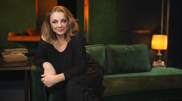 teatrul odeon se deschide duminica 31 ianuarie cu piesa cui i e frica de virginia woolf carmen tanase in rol principal