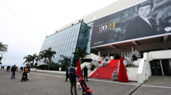 festivalul de film de la cannes a fost amanat