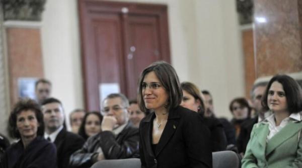 pensionara de lux la 42 de ani numirea usr plus in guvern bogdan chirieac ironie e o achizitie pentru tara nu fiti rautaciosi