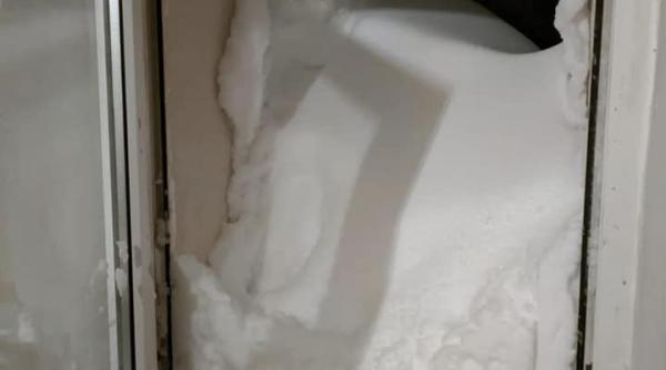 statia meteo de la varful omu ingropata in nameti rafalele de vand au atins 90km ora