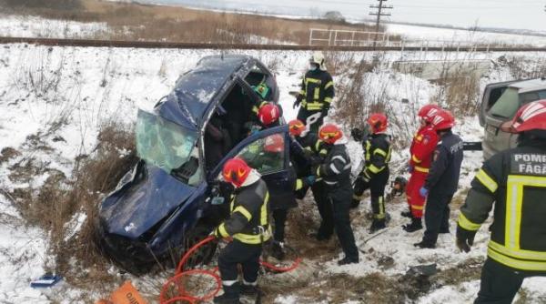 trafic blocat pe dn1  trei masini sunt implicate intr un accident