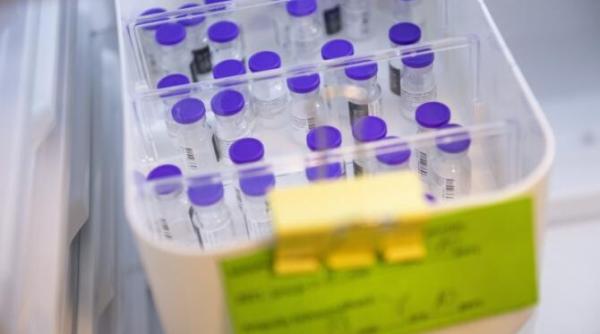 ceo ul pfizer albert bourla spune ca este riscant ca rapelul vaccinului sa vina la mai mult de 42 de zile distanta