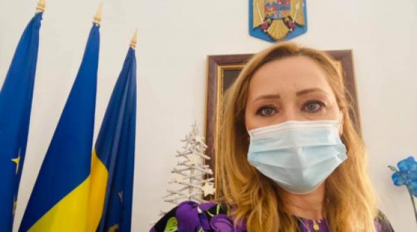 elena lasconi a gasit un angajat al primariei beat la serviciu