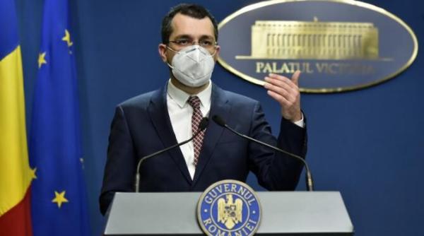 vlad voiculescu prima reactie in timp ce oamenii sunt in strada cine stie ce alta grozavie o sa vina peste noi maine