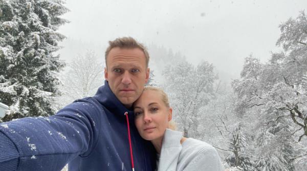 razboi pe strazile din rusia politia a retinut o pe sotia lui alexei navalnii