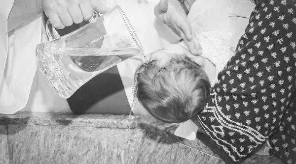 bebelus din suceava mort la botez dosar penal pentru ucidere din culpa