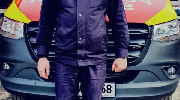 pompier erou in timpul liber ar fi bine sa il angajati se pricepe foarte bine