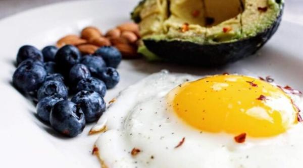 ou ochi perfect exista o regula de aur