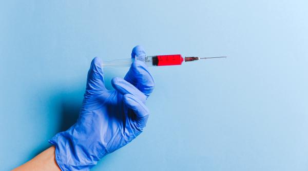 sarbii au posibilitatea de alege vaccinul covid 19 cu care vor fi inoculati