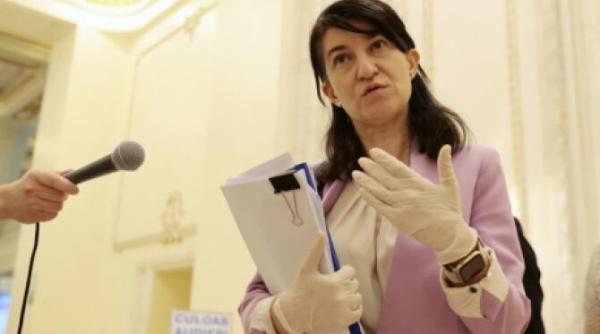 violeta alexandru raspuns cand a fost intrebata de fiica ei cum se numeste ce face