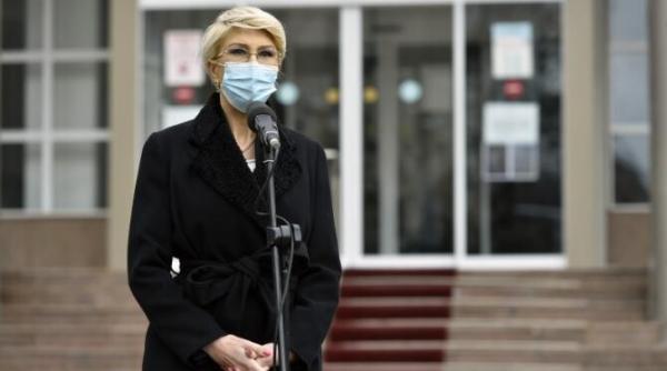 elena cristian trei intrebari cheie pentru raluca turcan despre pensiile romanilor