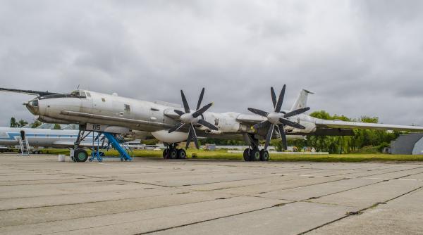 rusia demonstratie de forta cu avioanele tu 95ms video