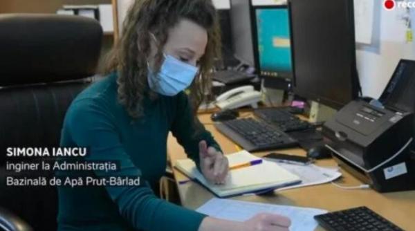 chelnerita de la apele romane a demisionat