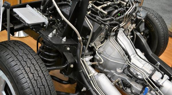 e o criza mondiala a cipurilor industria auto afectata dacia opreste productia