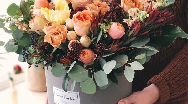 un barbat i a trimis fostei sale iubite un buchet de trandafiri in care se afla o bomba a explodat