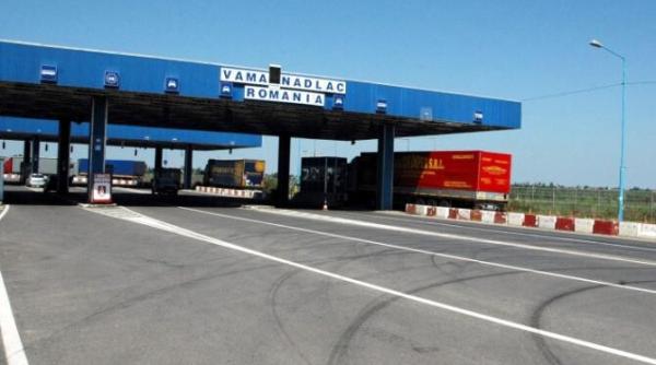 un fals politist a oprit mai multe masini in vama nadlac le verifica actele de placere