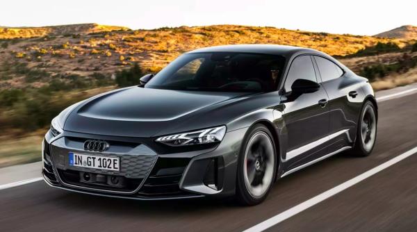audi lanseaza e tron gt un sedan electric de mari performante bazat pe porsche taycan