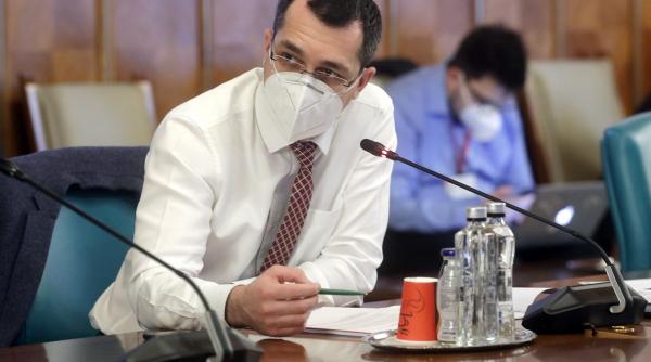 controversa cu studiile lui voiculescu  ciuvica  smecherie pe care sigur nu a invatat o la viena